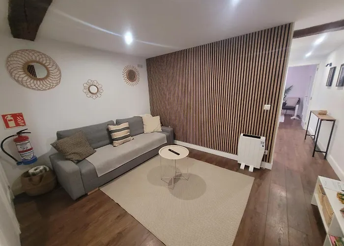 Apartamento R2r - Pisuco Salvé Experiencia única Con Audioguía Privada En - C28a01 Laredo